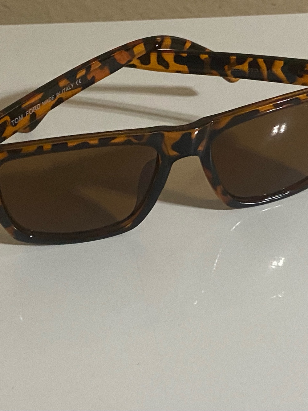 Tom Ford Tortoiseshell Sunglasses - Brown and Amber Pattern